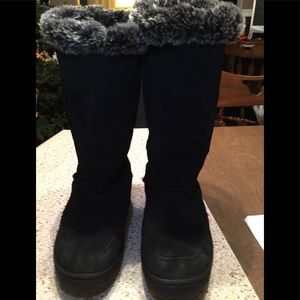 Fur lined Boots